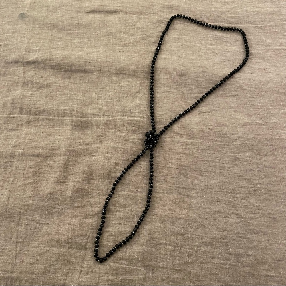 Black crystal long necklace
